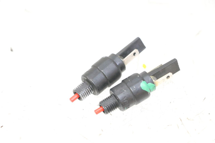 photo de LUZ FRENO INTERRUPTOR PIAGGIO MP3 HPE 310 (2024 - 2025) - Vista principal