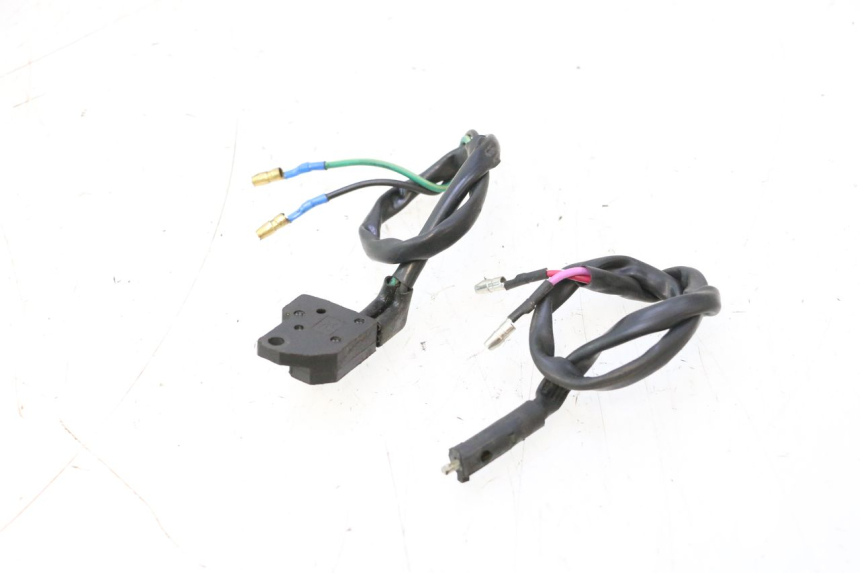 photo de LUZ FRENO INTERRUPTOR IMF INDUSTRIE NEW PACH 2T 50 (2014 - 2020) - Detalle de la pieza