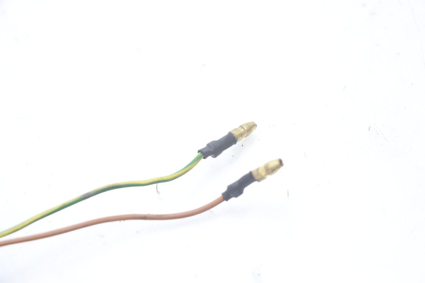 photo de LUZ FRENO INTERRUPTOR MBK NITRO 50 (2004 - 2008) - Primer plano técnico