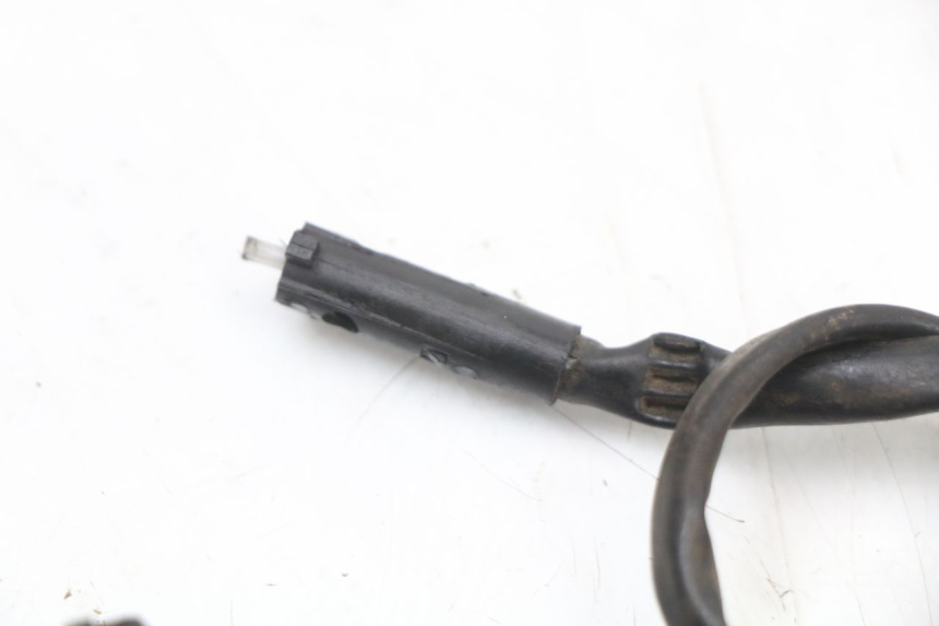 photo de LUZ FRENO INTERRUPTOR TNT MOTOR ROMA 10' 4T 50 (2019 - 2022) - Primer plano técnico