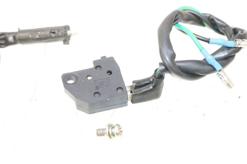 photo de LUZ FRENO INTERRUPTOR TNT MOTOR ROMA 12' 2T 50 (2007 - 2018) - Otra perspectiva