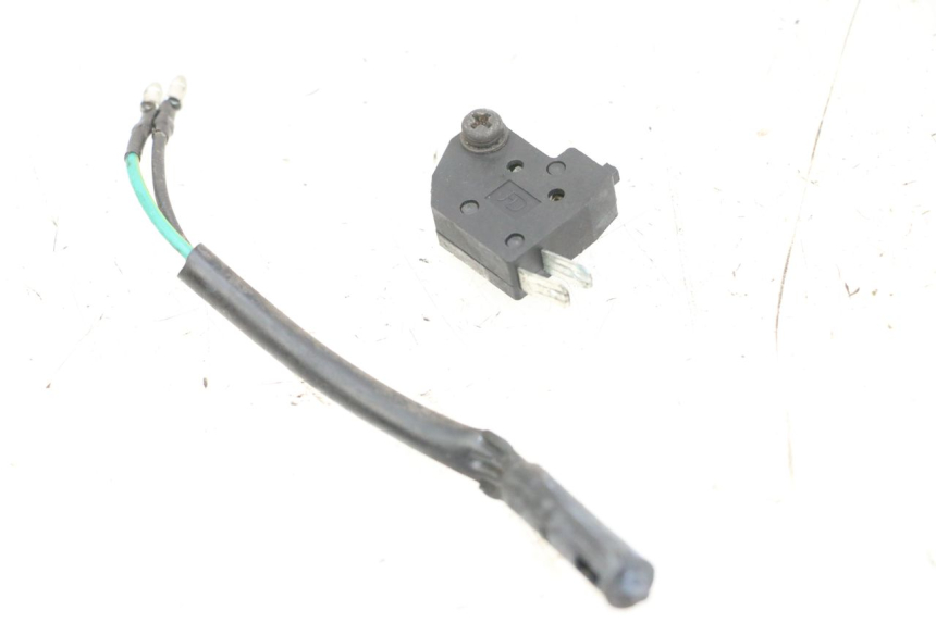 photo de LUZ FRENO INTERRUPTOR SYM ORBIT 2 4T 50 (2008 - 2017) - Vista principal