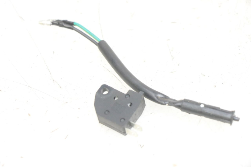 photo de INTERRUPTOR DE LUZ DE FRENO PEUGEOT TWEET 4T 50 (2014 - 2019) - Detalle de la pieza