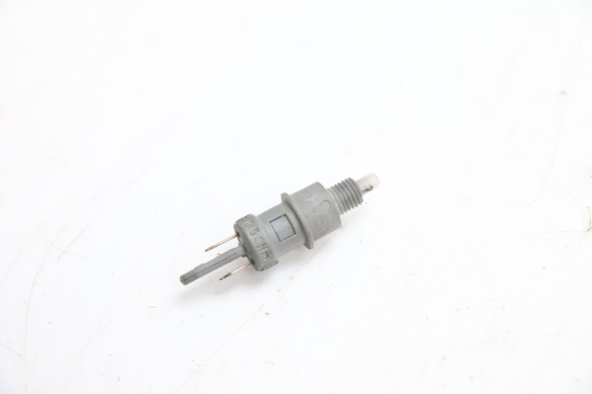 photo de INTERRUPTOR DE LUZ DE FRENO PEUGEOT VIVACITY 50 (1998 - 2003) - Detalle de la pieza