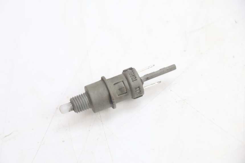 photo de LUZ FRENO INTERRUPTOR PEUGEOT VIVACITY 50 (2004 - 2009) - Vista principal