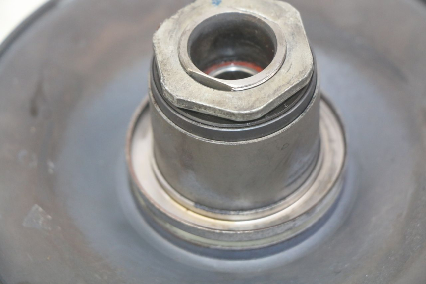 photo de EMBRAGUE HONDA FES PANTHEON 125 (2003 - 2007) - Detalles de los puntos de fijación