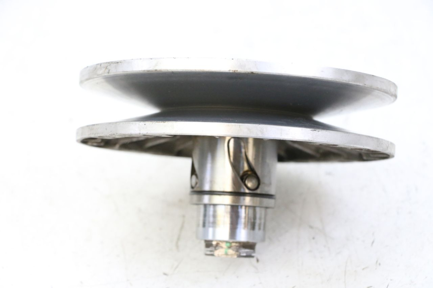 photo de EMBRAGUE HONDA FORZA ABS 300 (2013 - 2017) - Primer plano técnico