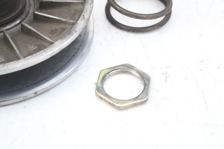 photo de EMBRAGUE KYMCO X-CITING XCITING 400 (2014 - 2018) - Primer plano técnico