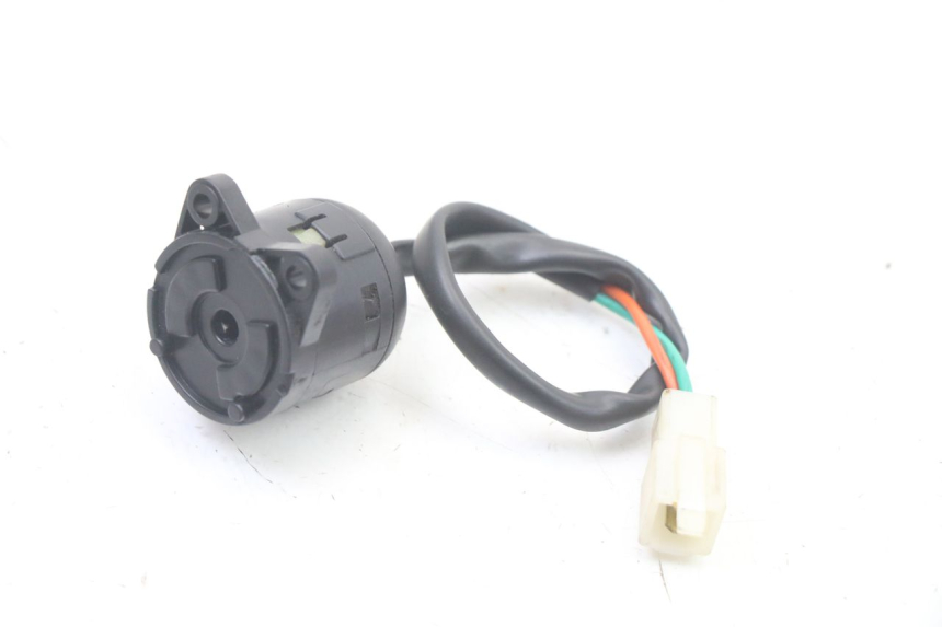 photo de INTERRUPTOR APRILIA ATLANTIC 125 (2003 - 2009) - Detalle de la pieza