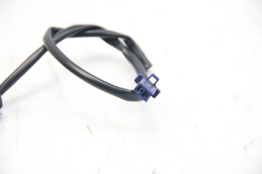 photo de INTERRUPTOR DE ENCENDIDO PATA DE CABRA PIAGGIO BEVERLY 125 (2010 - 2015) - Zoom estado de uso