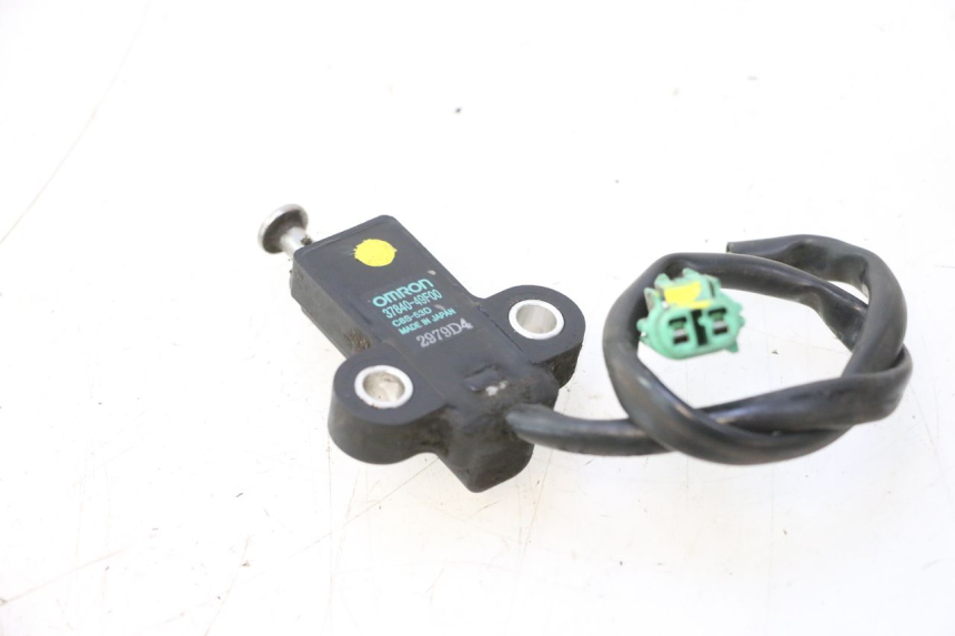 photo de INTERRUPTOR DE ENCENDIDO PATA DE CABRA SUZUKI BURGMAN 125 (2007 - 2014) - Detalle de la pieza