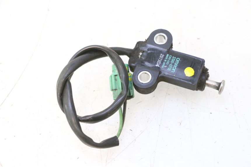 photo de INTERRUPTOR DE ENCENDIDO PATA DE CABRA SUZUKI BURGMAN 125 (2007 - 2014) - Otra perspectiva
