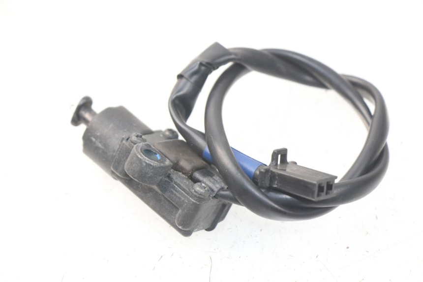 photo de INTERRUPTOR DE ENCENDIDO PATA DE CABRA YAMAHA BW'S BWS 125 (2010 - 2013) - Zoom estado de uso