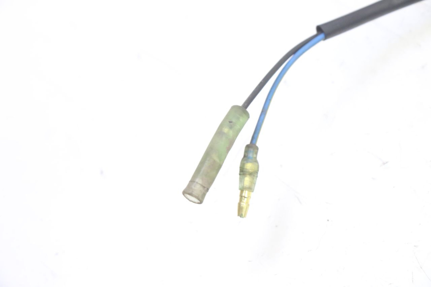 photo de CABALLETE INTERRUPTOR YAMAHA BW'S 100 (1999 - 2002) - Primer plano técnico