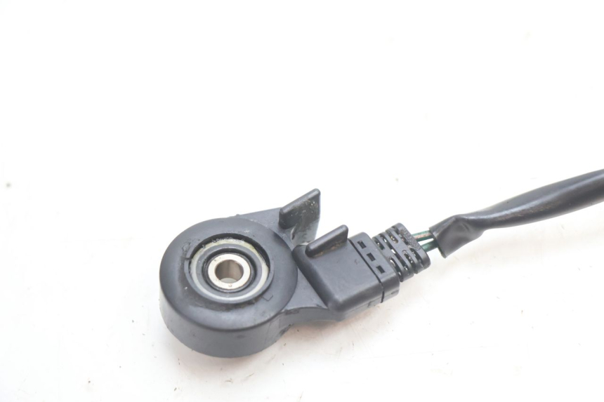 photo de CABALLETE INTERRUPTOR HONDA CB F HORNET 600 (2005 - 2006) - Detalle de la pieza