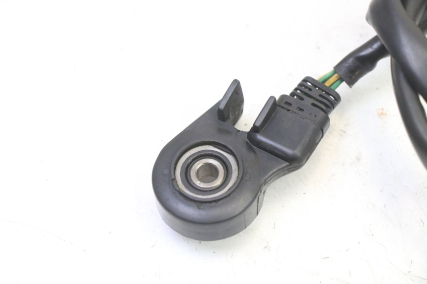 photo de CABALLETE INTERRUPTOR HONDA CBR RR FIREBLADE 900 (1992 - 1994) - Detalle de la pieza