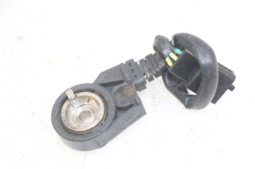 photo de INTERRUPTOR DE ENCENDIDO PATA DE CABRA KYMCO DOWNTOWN ABS 125 (2015 - 2017) - Detalle de la pieza