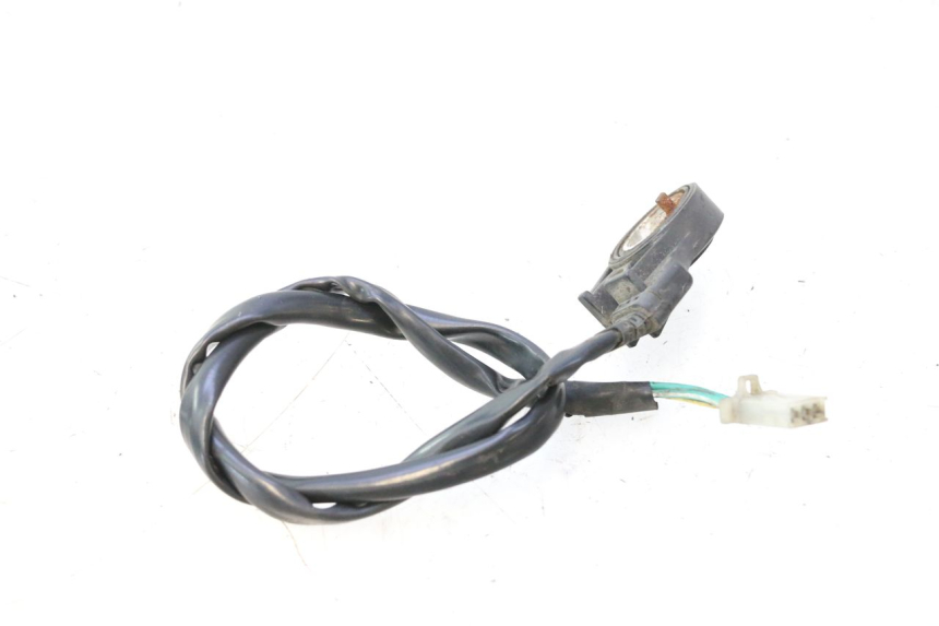 photo de CABALLETE INTERRUPTOR CF MOTO E-CHARM 125 (2005 - 2008) - Primer plano técnico