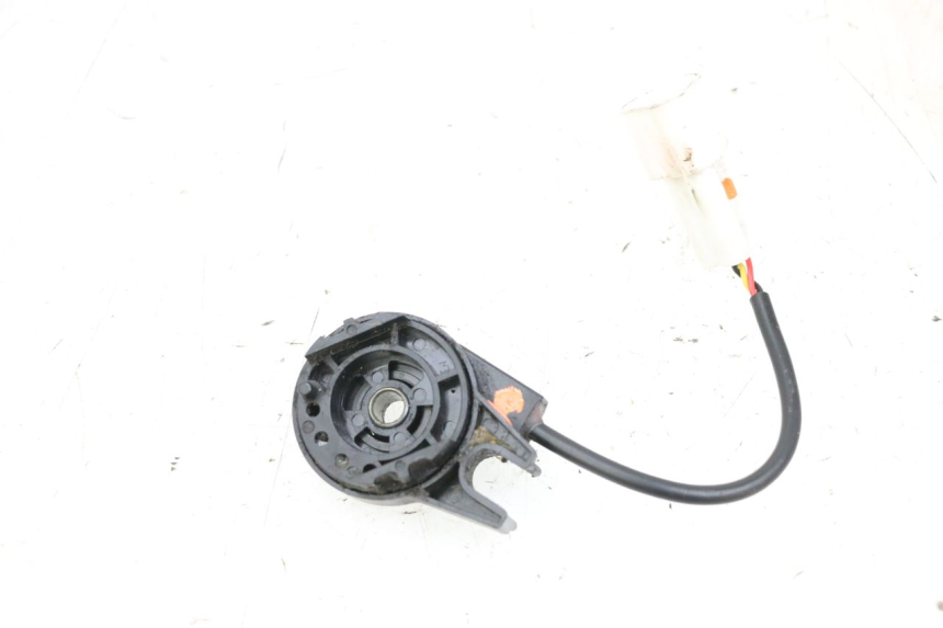 photo de CABALLETE INTERRUPTOR SEGWAY NINEBOT E125S 1 (2022 - 2026) - Otra perspectiva