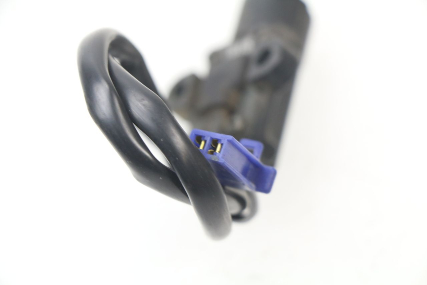 photo de INTERRUPTOR DE ENCENDIDO PATA DE CABRA MBK FLAME X 125 (2004 - 2007) - Detalle de la pieza