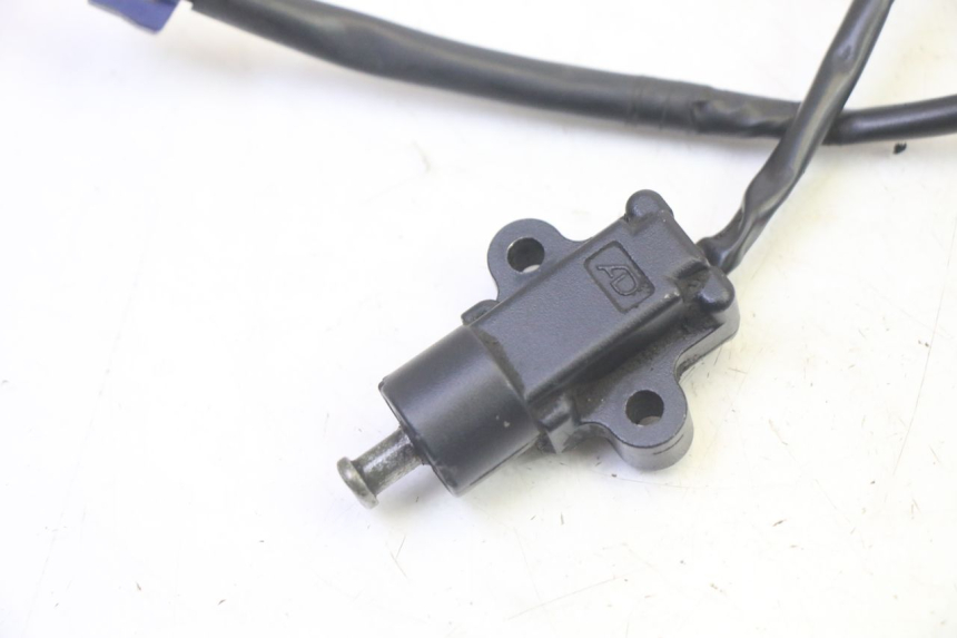 photo de CABALLETE INTERRUPTOR YAMAHA FZ6 N FAZER 600 (2004 - 2006) - Detalle de la pieza