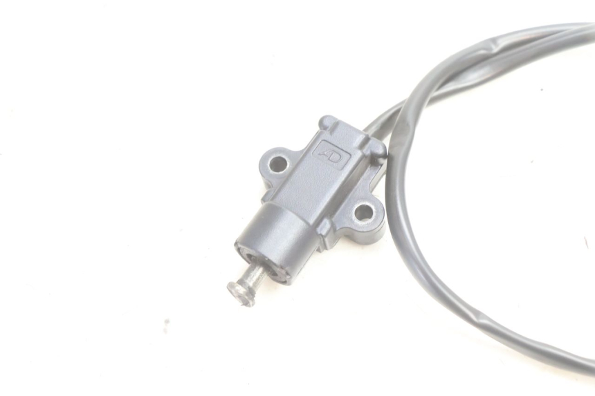photo de CABALLETE INTERRUPTOR YAMAHA FZ8 800 (2010 - 2016) - Zoom estado de uso