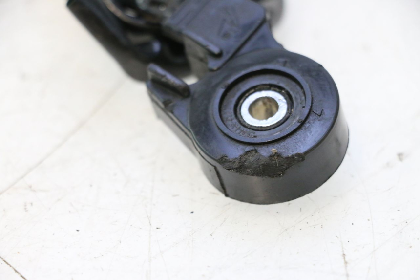 photo de INTERRUPTOR DE ENCENDIDO PATA DE CABRA EUROCKA GTR 50 (2007 - 2017) - Detalle de la pieza