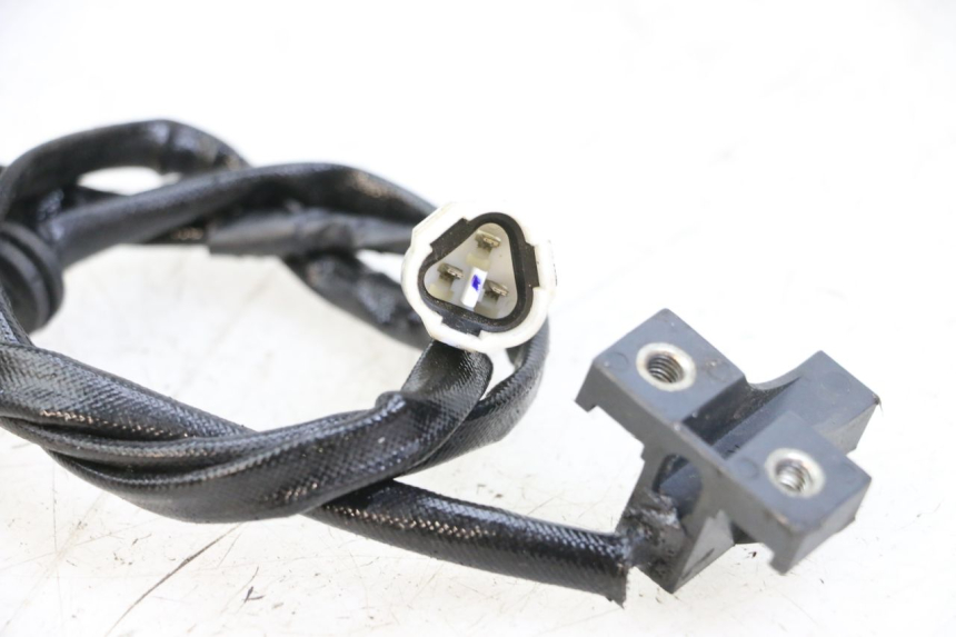 photo de CABALLETE INTERRUPTOR HUSQVARNA SVARTPILEN 401 (2018 - 2023) - Zoom estado de uso