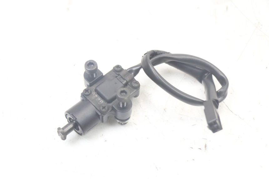 photo de INTERRUPTOR DE ENCENDIDO PATA YAMAHA MT-07 MT07 ABS 700 (2014 - 2017) - Primer plano técnico