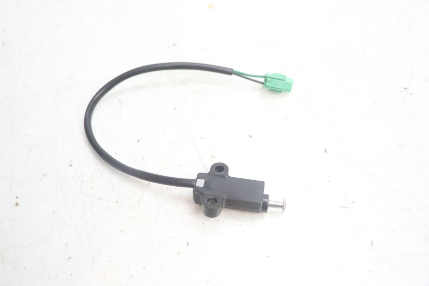 photo de CABALLETE INTERRUPTOR PEUGEOT SATELIS 125 (2013 - 2018) - Zoom estado de uso