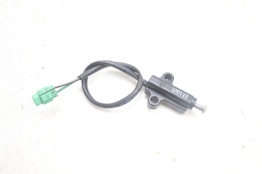 photo de CABALLETE INTERRUPTOR PEUGEOT SATELIS 125 (2013 - 2018) - Zoom estado de uso