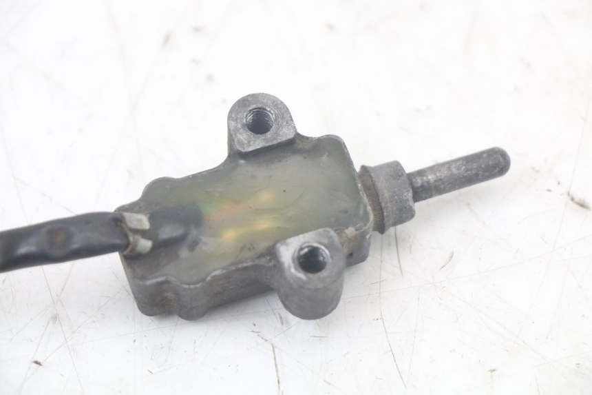 photo de INTERRUPTOR DE ENCENDIDO PATA DE CABRA TRIUMPH SPEED TRIPLE T301 900 (1994 - 1996) - Primer plano técnico