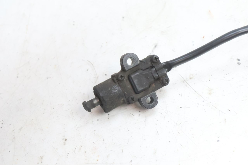 photo de CABALLETE INTERRUPTOR YAMAHA TDM ABS 900 (2002 - 2014) - Primer plano técnico