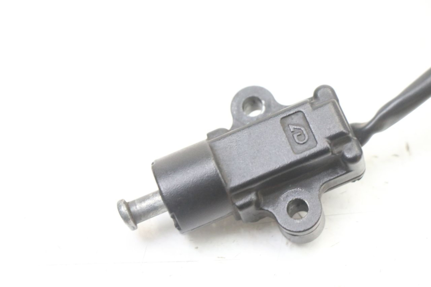 photo de CABALLETE INTERRUPTOR YAMAHA TRACER 7 700 (2020 - 2024) - Detalle de la pieza