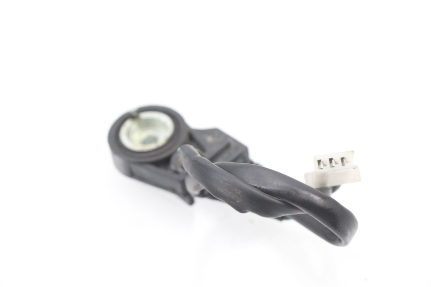 photo de CABALLETE INTERRUPTOR REVATTO URBA GT 125 (2007 - 2017) - Detalle de la pieza