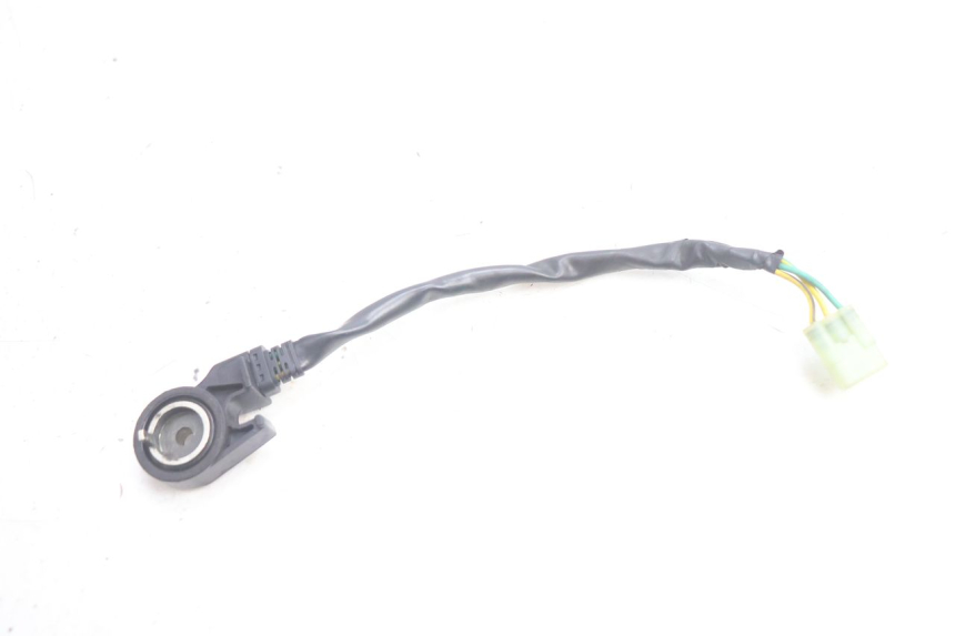 photo de INTERRUPTOR DE ENCENDIDO PATA DE CABRA PIAGGIO X9 EVOLUTION 125 (2003 - 2007) - Zoom estado de uso