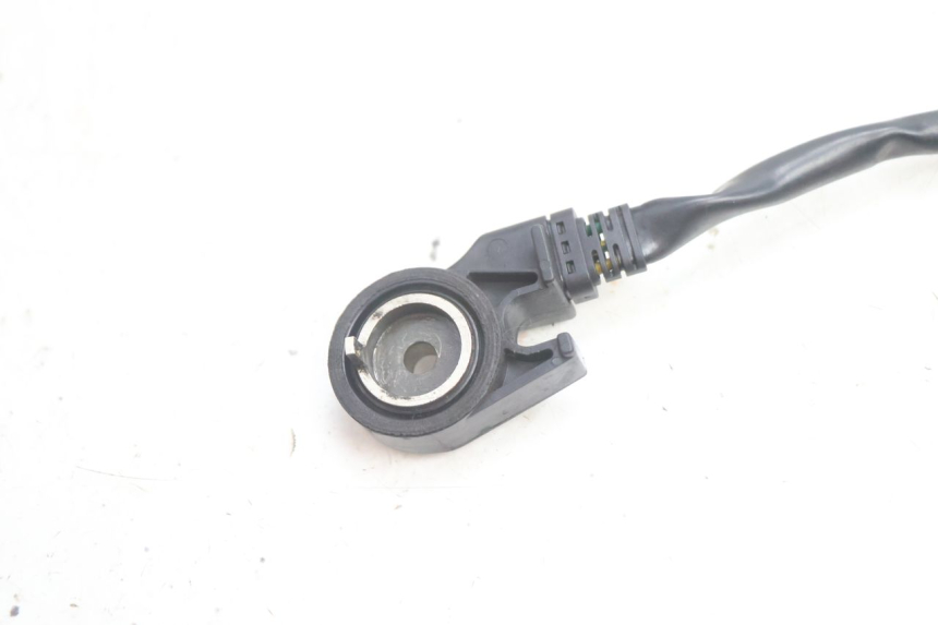 photo de INTERRUPTOR DE ENCENDIDO PATA DE CABRA PIAGGIO X9 EVOLUTION 125 (2003 - 2007) - Otra perspectiva