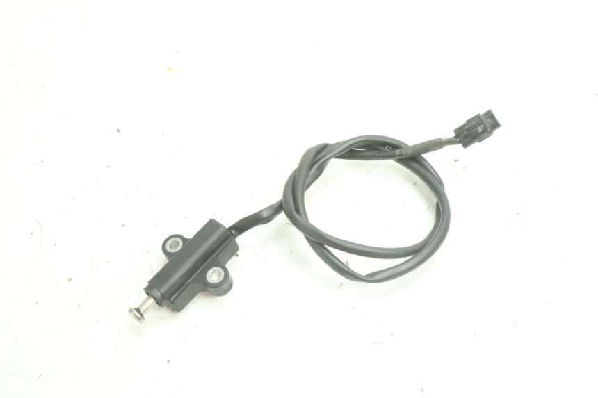 photo de CABALLETE INTERRUPTOR YAMAHA YZF R6 600 (2008 - 2009) - Detalle de la pieza