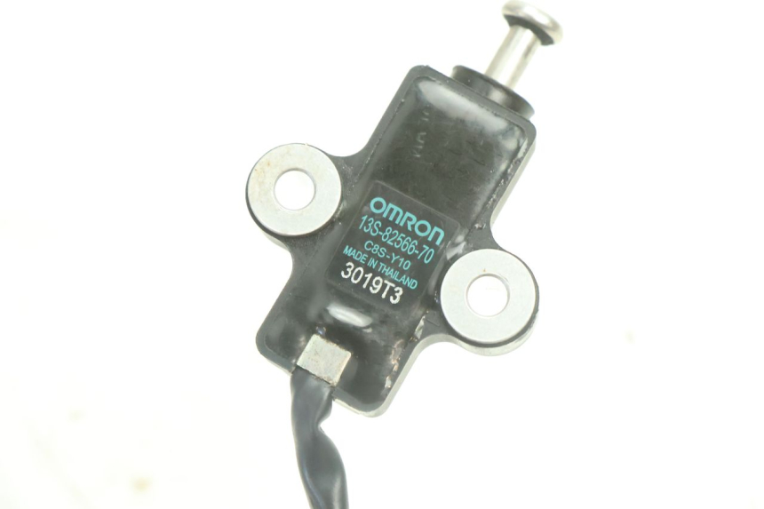 photo de CABALLETE INTERRUPTOR YAMAHA YZF R6 600 (2008 - 2009) - Vista general del producto