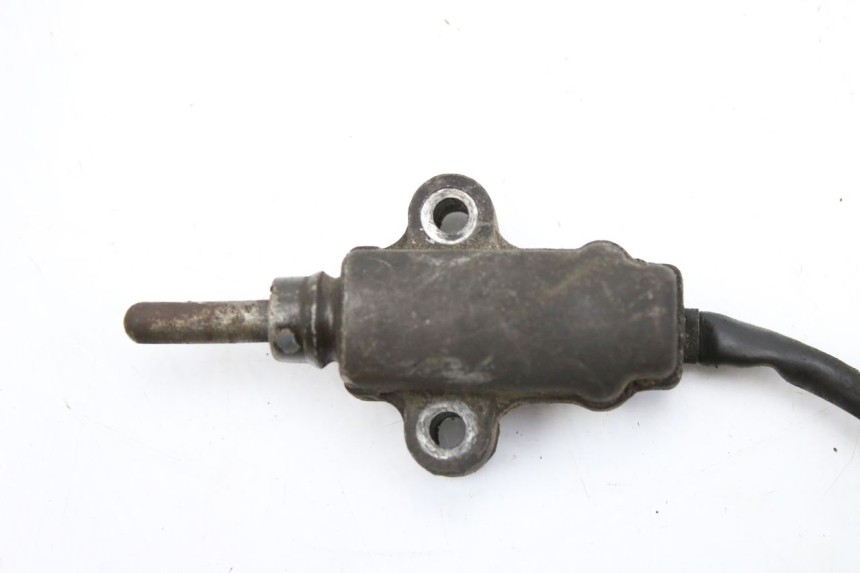 photo de INTERRUPTOR DE ENCENDIDO PATA KAWASAKI ZEPHYR 1100 ( - 1995) - Primer plano técnico