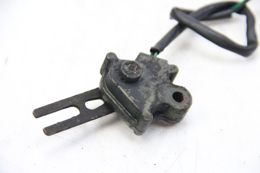 photo de INTERRUPTOR DE ENCENDIDO PATA DE CABRA KAWASAKI ZX-6R ZX6R 600 (1995 - 1997) - Zoom estado de uso