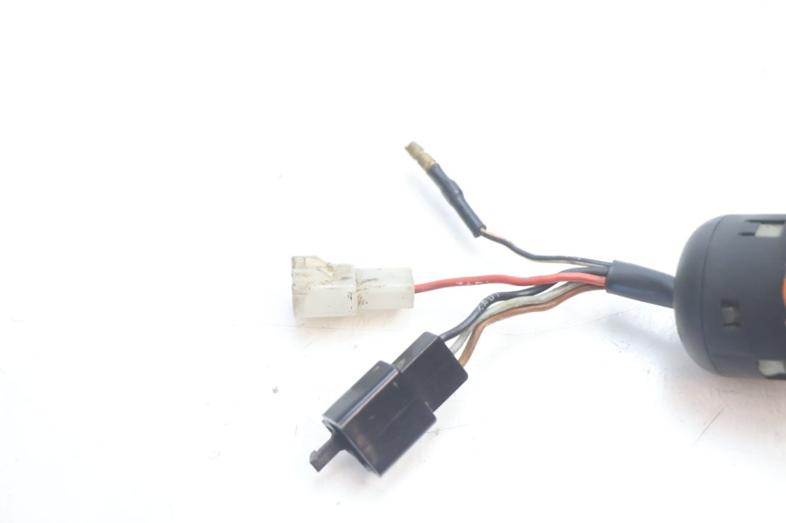 photo de INTERRUPTOR MBK BOOSTER ROCKET 50 (1995 - 1998) - Zoom estado de uso