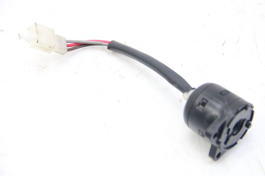 photo de INTERRUPTOR DE ENCENDIDO MBK BOOSTER SPIRIT 50 (2004 - 2017) - Detalle de la pieza