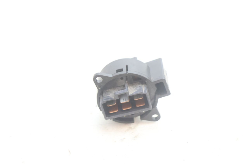 photo de INTERRUPTOR SUZUKI BURGMAN EXECUTIVE ABS 650 (2006 - 2012) - Zoom estado de uso
