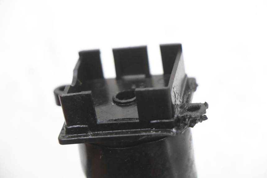 photo de INTERRUPTOR DE ENCENDIDO PEUGEOT CITYSTAR 50 (2013 - 2017) - Otra perspectiva