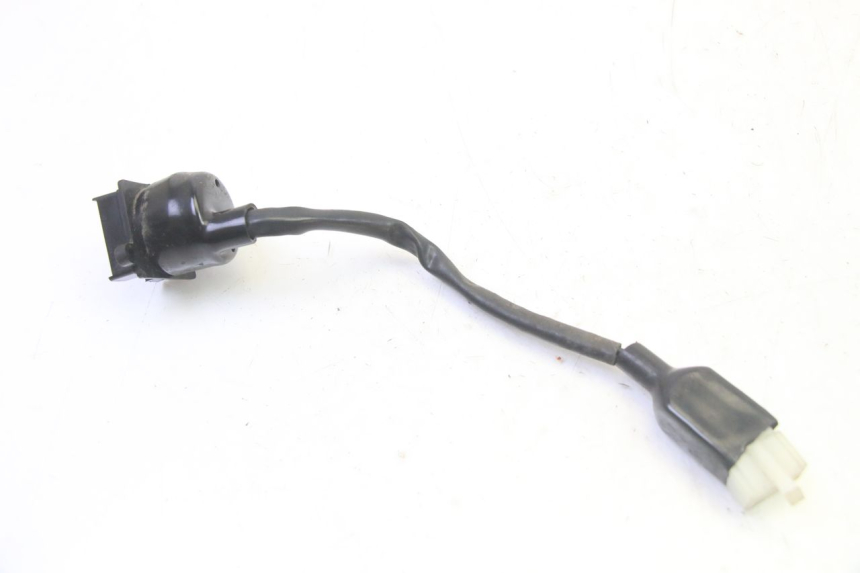 photo de INTERRUPTOR DE ENCENDIDO PEUGEOT CITYSTAR 50 (2013 - 2017) - Zoom estado de uso