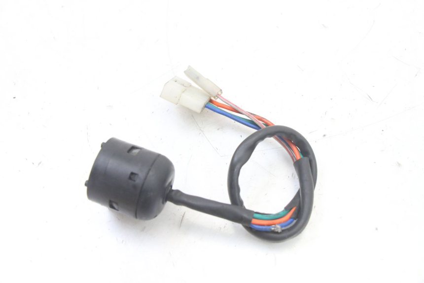 photo de INTERRUPTOR DERBI SENDA SM DRD X-TREME 50 (2011 - 2017) - Estado de la superficie y material