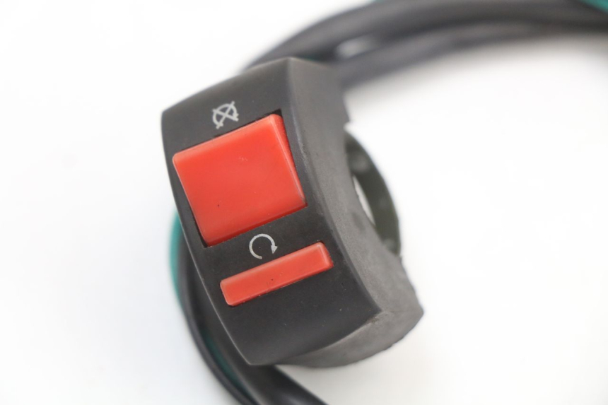 photo de INTERRUPTOR DE ENCENDIDO CCR DIRT BIKE 125 - Zoom estado de uso