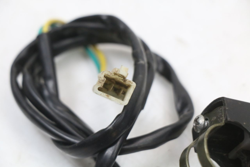 photo de CORTACIRCUITOS KSR RACING DRIFT 140 - Primer plano técnico