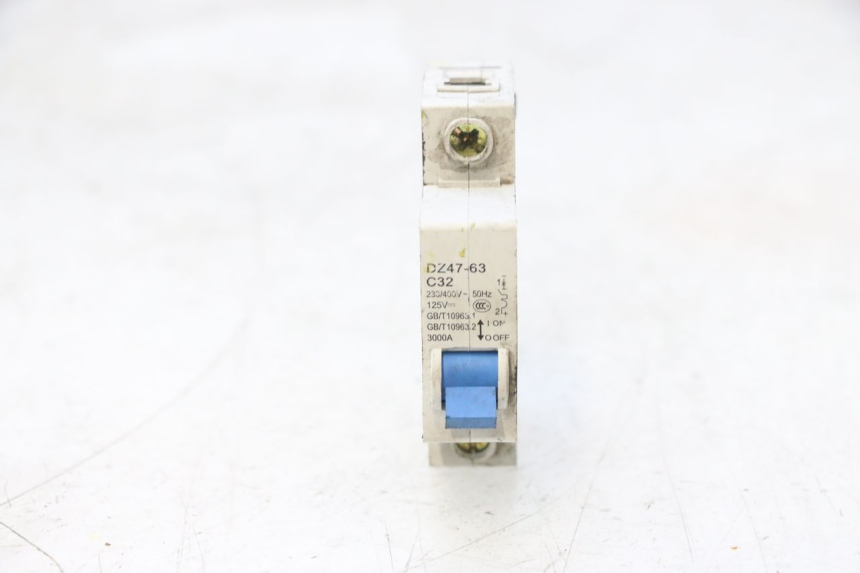 photo de INTERRUPTOR WAYSCRAL E-START 1 (2018 - 2022) - Vista general del producto